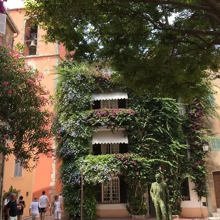 De Charme Au Coeur De * Saint-Tropez